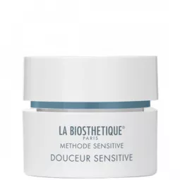 ​La Biosthetique Успокаивающий крем для восстановления липидного баланса сухой, чувствительной кожи /  Douceur Sensitive